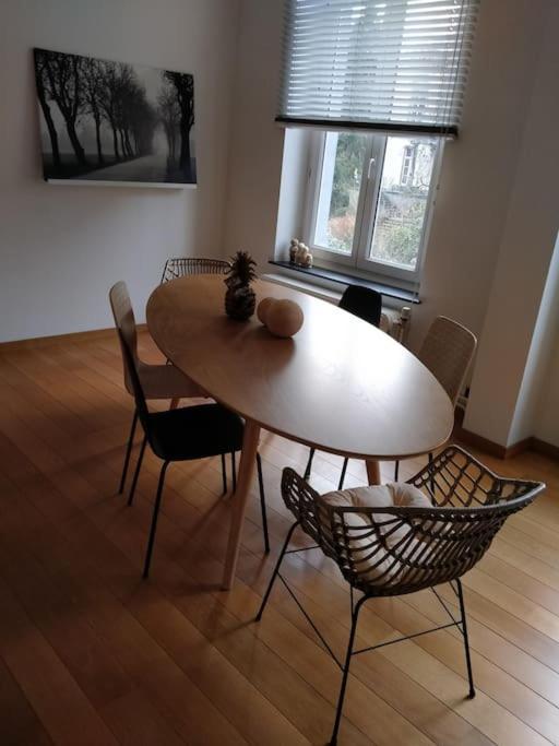 'Nulle Part Ailleurs' Apartment ดีน็อง ภายนอก รูปภาพ