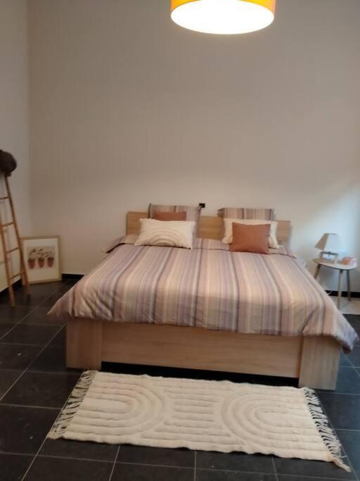 'Nulle Part Ailleurs' Apartment ดีน็อง ภายนอก รูปภาพ