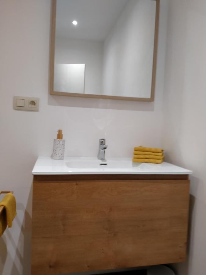 'Nulle Part Ailleurs' Apartment ดีน็อง ภายนอก รูปภาพ